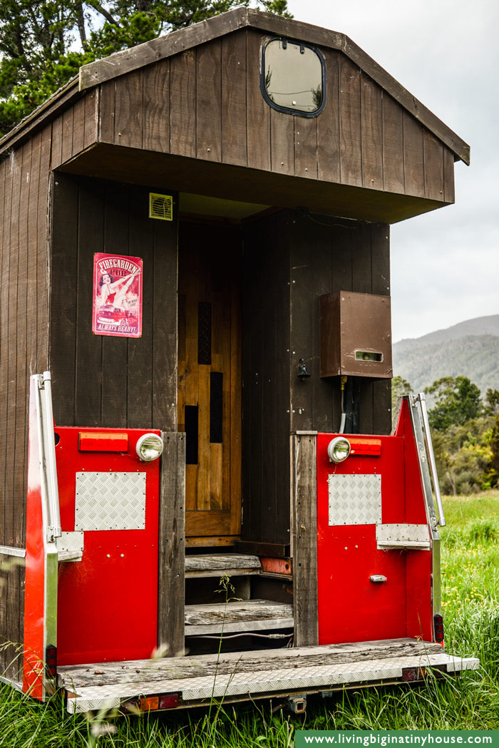 Fire Engine House Truck Rear Door