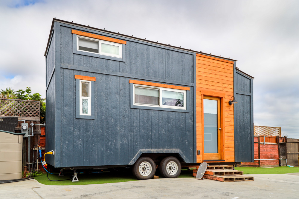 Living Big in a Tiny House - Couple Build Incredible Tiny House For One