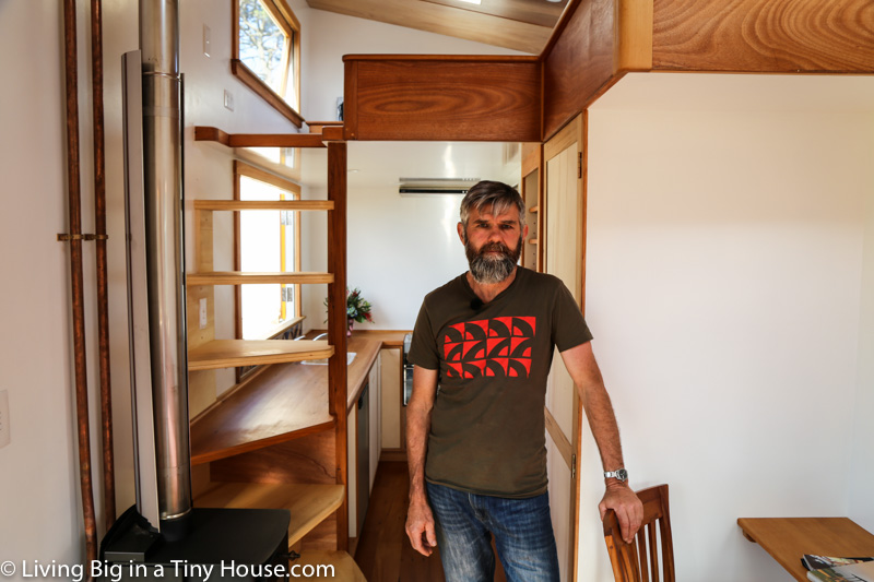 HIGH SPEC TINY HOUSE (Jeff Hobbs)