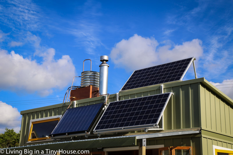 HIGH SPEC TINY HOUSE (Solar System)