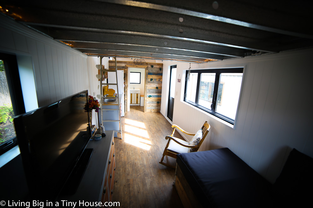 tiny-housewives-tiny-house-10-of-17