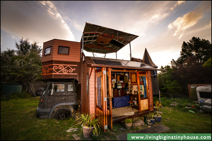 Castle Truck Extending Roof & Solar Panels