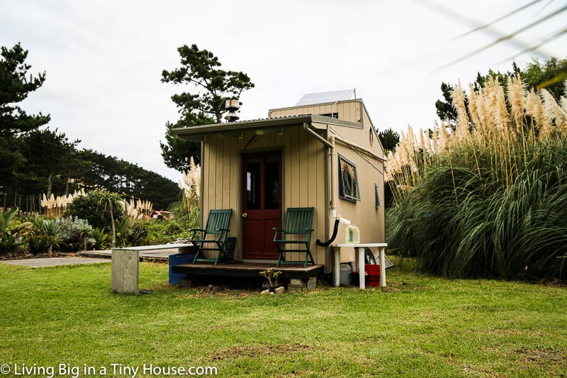 MODERN TINY HOUSE (1 of 5)