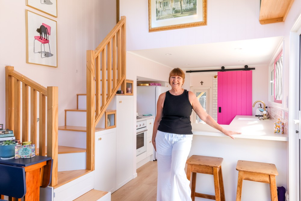 Flight Attendant's Stunning, Totally Custom Tiny Home! Flight Attendant's Stunning, Totally Custom Tiny Home!