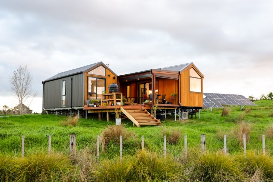 They Left the USA for a Dream Tiny House & Early Retirement in New Zealand