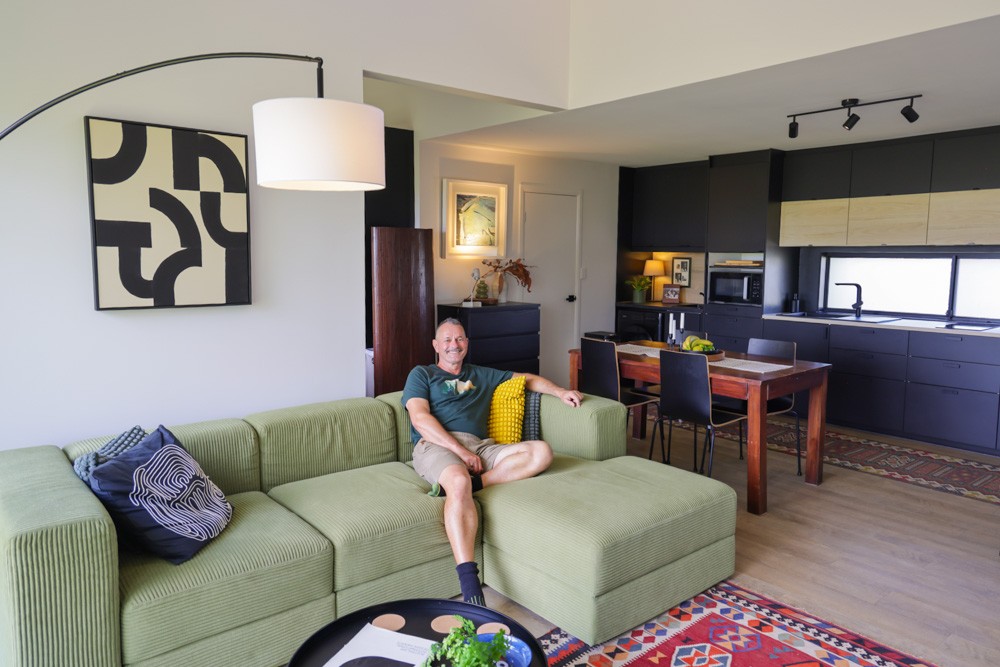 He Built This Stunning Island Home for an Astoundingly Low Budget