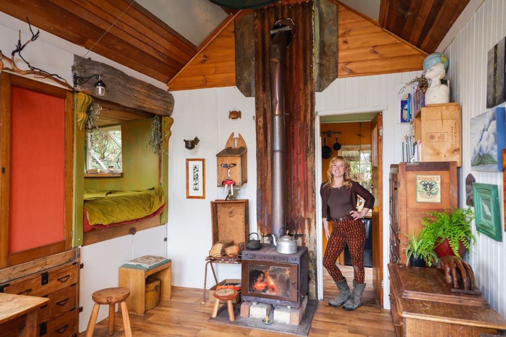 Young Artist Builds a Magical Off-Grid Cabin in the Wilderness