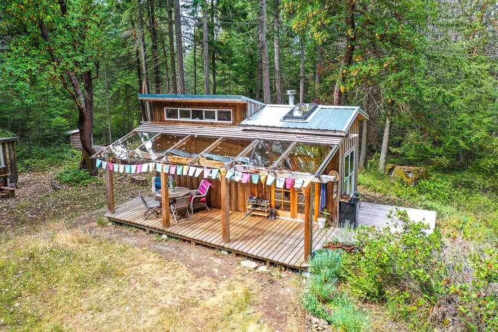Simple Living In a Tiny Forest Home Simple Living In a Tiny Forest Home