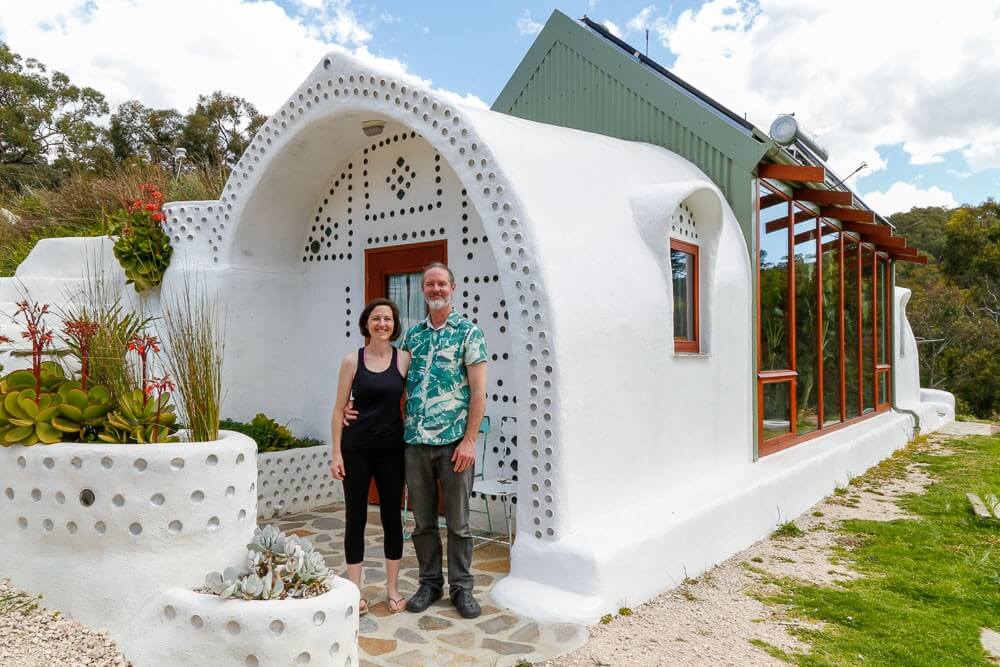 Incredible Small Off-Grid Earthship Home Incredible Small Off-Grid Earthship Home