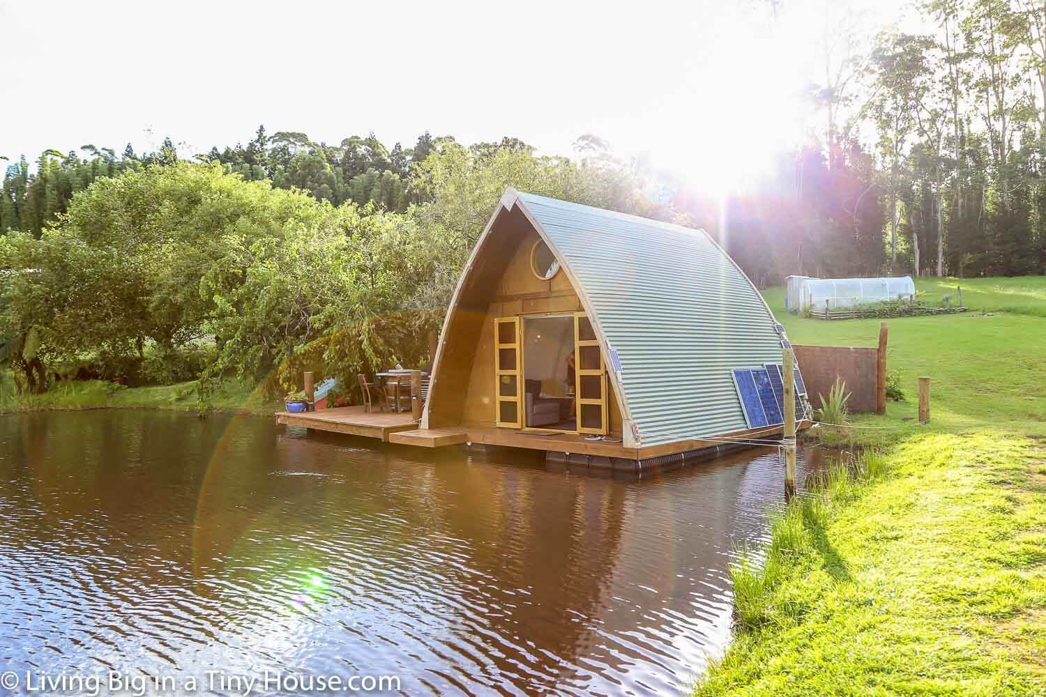 This Floating Tiny Cabin Is The Ultimate City Escape
