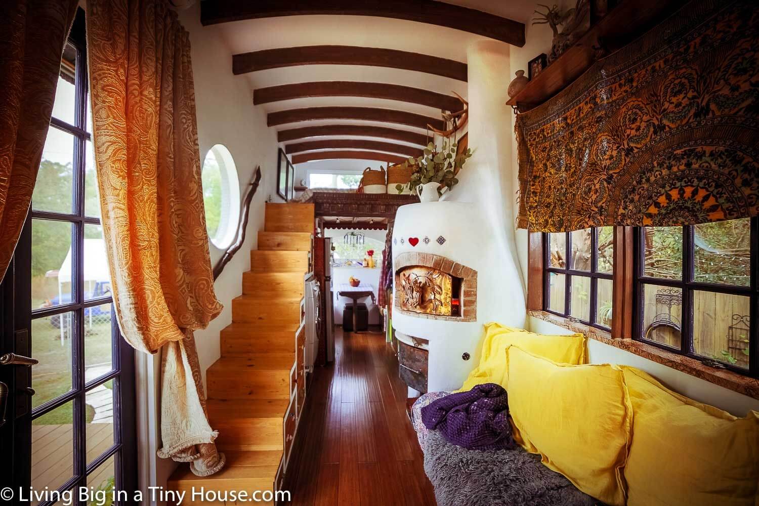 This Spectacular European Style Tiny House Even Has A Pizza Oven This Spectacular European Style Tiny House Even Has A Pizza Oven