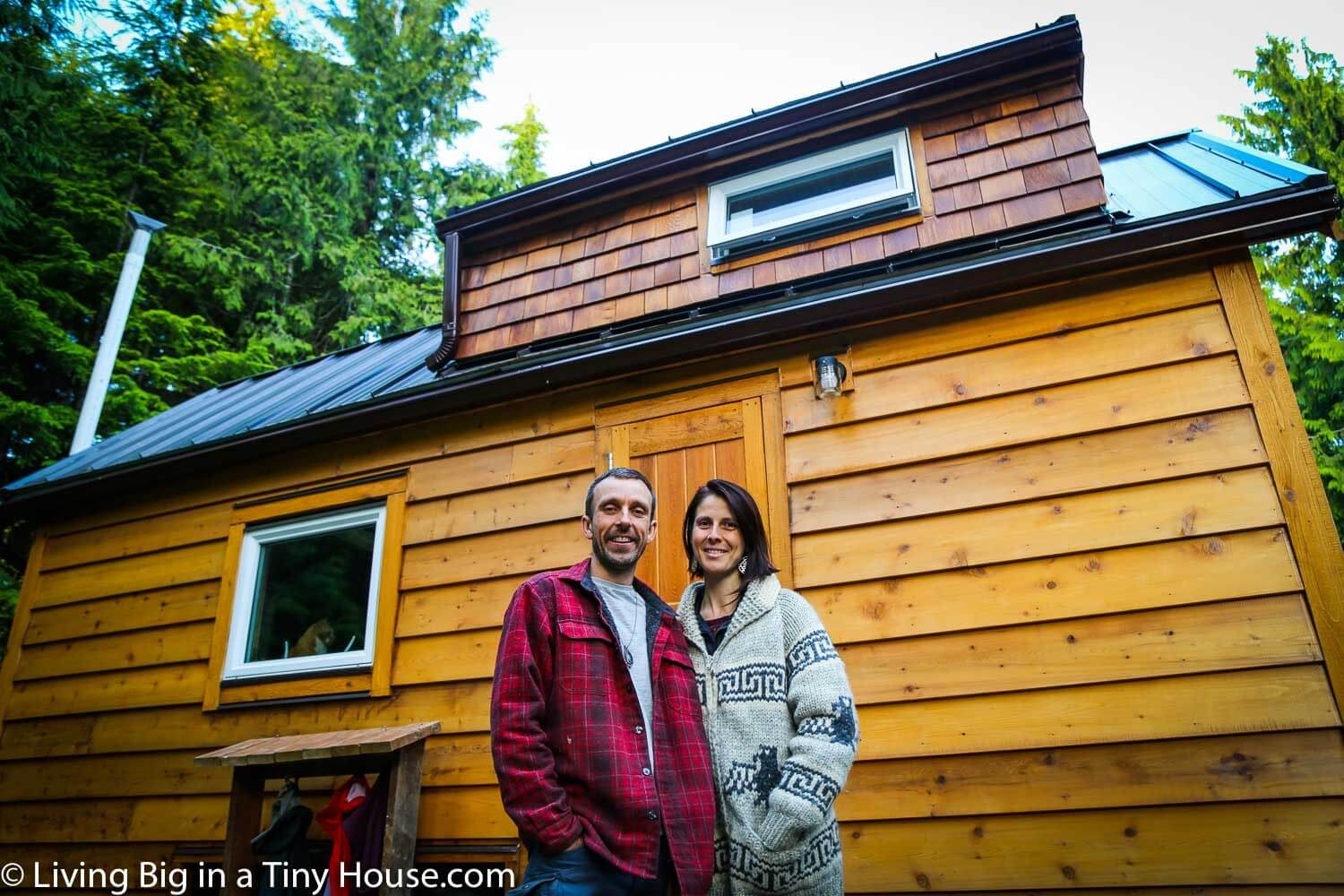 This Couple’s Natural Eco Tiny House Is a True Stunner! This Couple’s Natural Eco Tiny House Is a True Stunner!