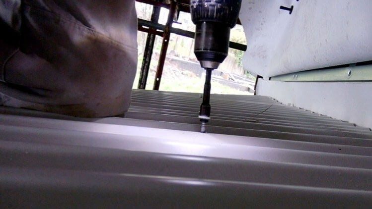 Installing A Low Pitch Corrugate Roof