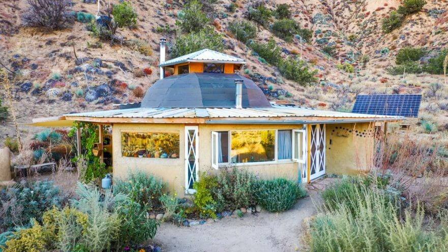 Off-The-Grid Desert Living in a Tiny Earthen Home & Permaculture Community Off-The-Grid Desert Living in a Tiny Earthen Home & Permaculture Community