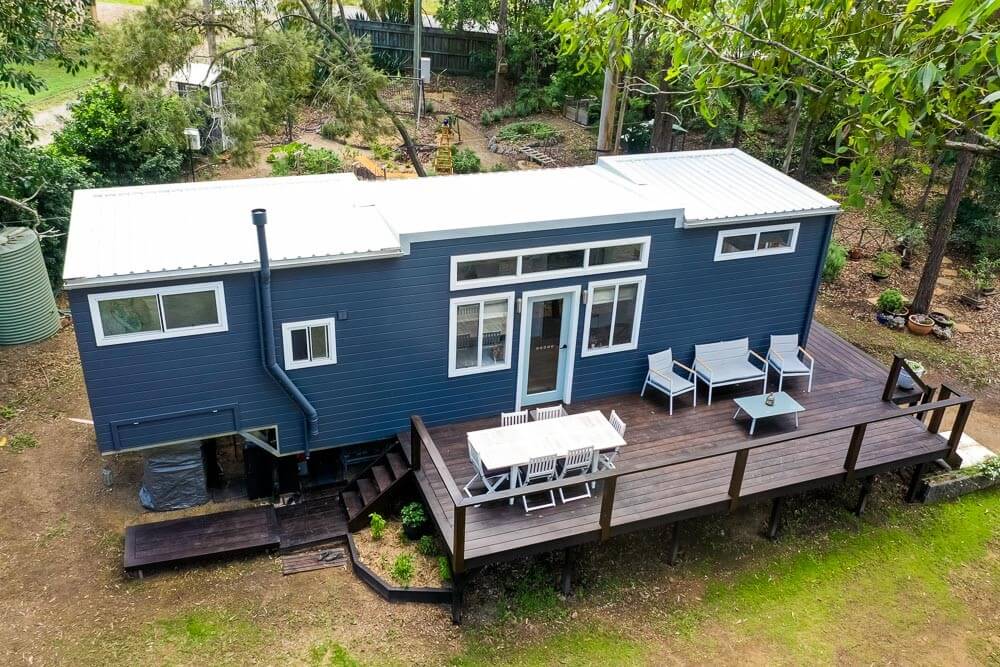 Incredible BIG Modern Tiny House With Amazing Storage Incredible BIG Modern Tiny House With Amazing Storage