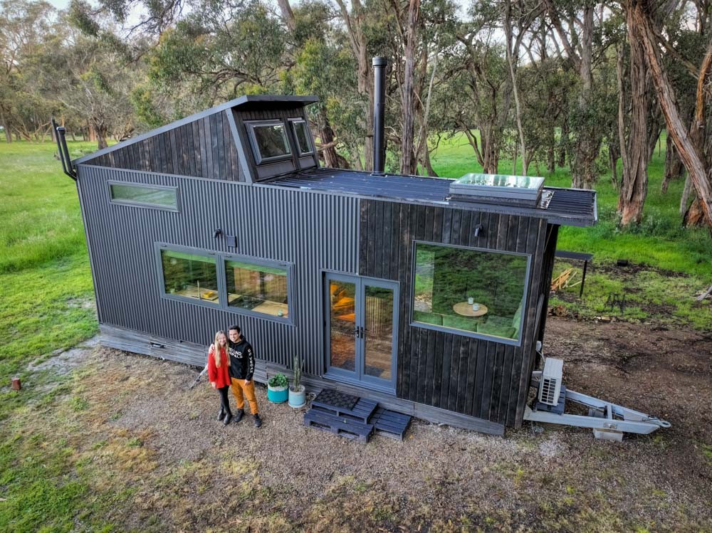 Ultra-Tall Tiny House WIth Pop-Top Roof And Brilliant Home Office! Ultra-Tall Tiny House WIth Pop-Top Roof And Brilliant Home Office!
