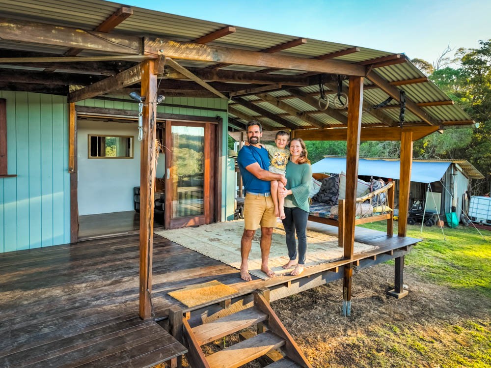 They Left The City To Live FREE, WILD and OFF-GRID in a Tiny House! They Left The City To Live FREE, WILD and OFF-GRID in a Tiny House!